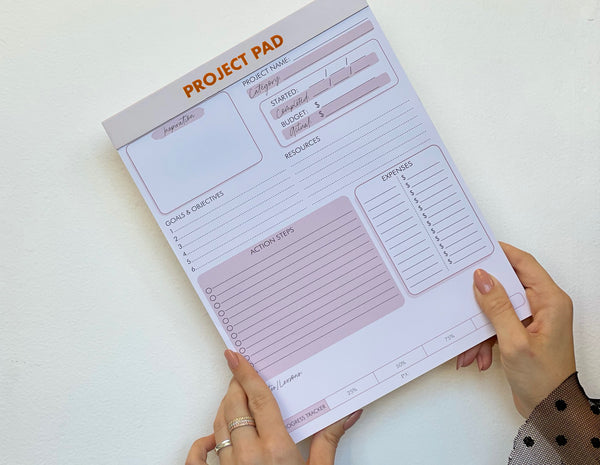 project planner checklist and template for party planning, bridal shower, gender reveal, home projects, and photoshoots. Comes with 50 sheets, 6x9, hard backing, bleed-proof, and metallic rose gold foil.